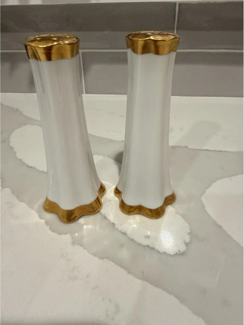 White fine porcelain w gold accents salt & pepper shakers 5